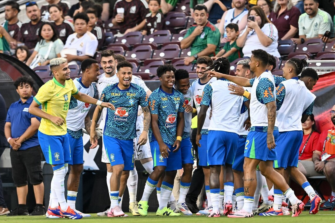 第96分钟绝杀，巴西3-2墨西哥，赛后评分：皇马新援排名第一