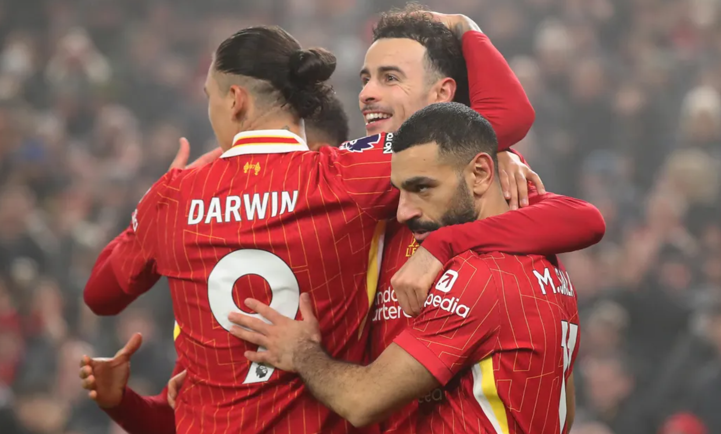 英超：曼联2-2逼平利物浦！终结各项4连败 阿玛德救主 萨拉赫点射