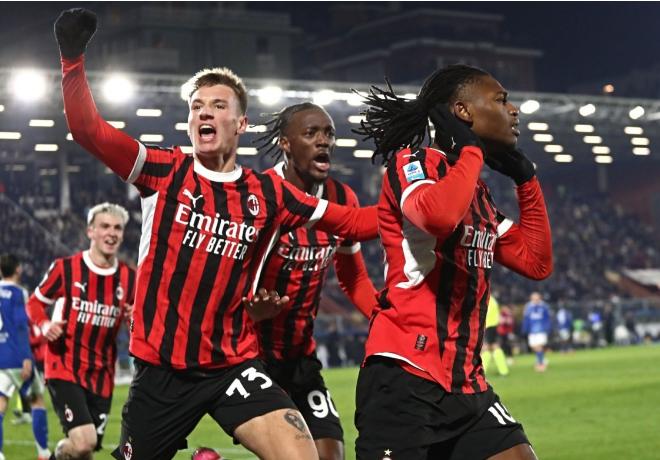 2-1！特奥超越马队，独享历史第一，AC米兰逆转，孔圣夺意甲首胜