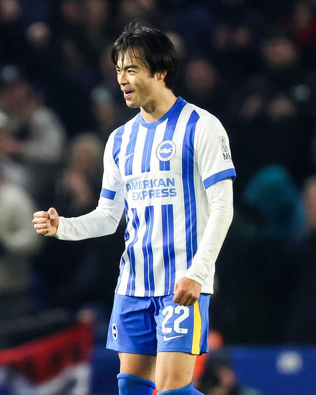 0-3！帕尔默哑火，三球王暴走，切尔西双线崩盘，曼城剑指前四