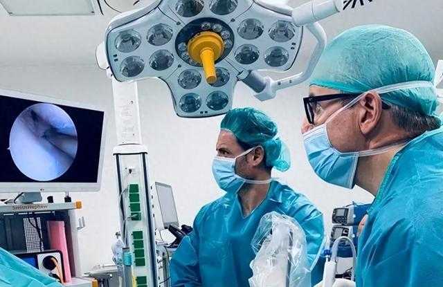 这家为皇马球星和罗德里做ACL手术的诊所，就藏在马德里