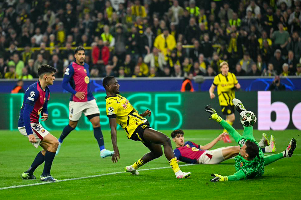 1-3！24场不败惨遭终结 10.2亿豪门仍晋级欧冠4