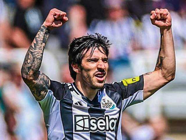 90分钟世界波！纽卡2-0：反超曼城进英超前3，欧冠希望大增