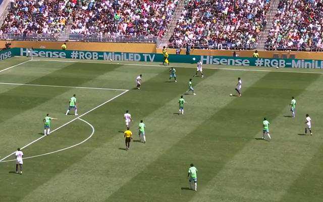 巴黎2-0西雅图，球迷不爽才进2球，吐槽国际足联为保梅西出线