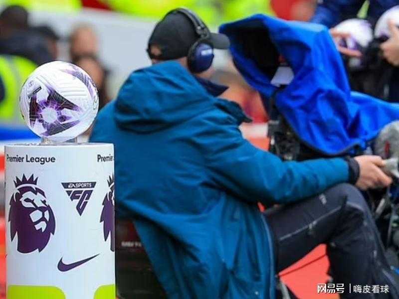 曼联关注度将上升，英超同意两项新措施，俱乐部公开更多花絮