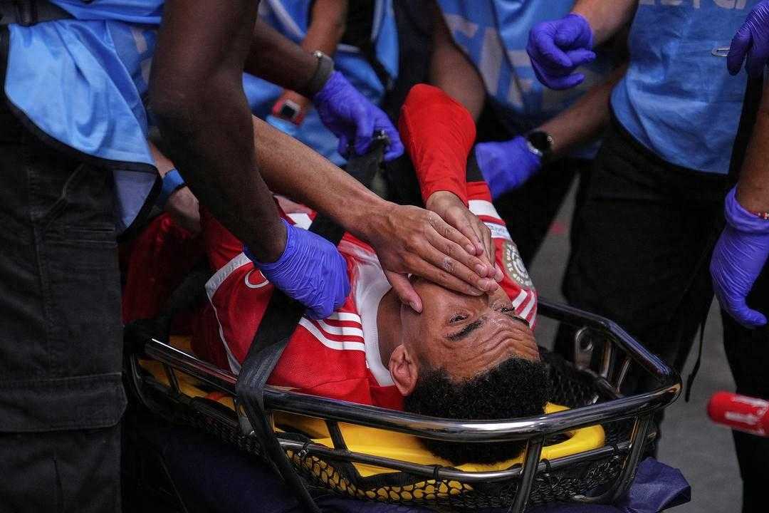 世俱杯|穆西亚拉断腿，大巴黎、皇马晋级四强