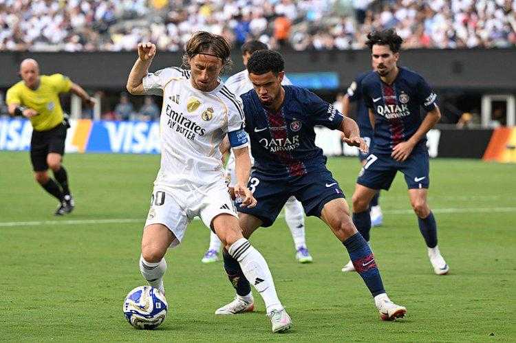 巴黎圣日耳曼4-0大胜皇马 晋级世俱杯决赛