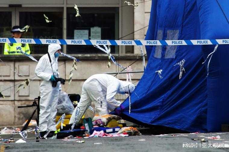 英国男子驾车冲入利物浦夺冠人群，认定非恐袭