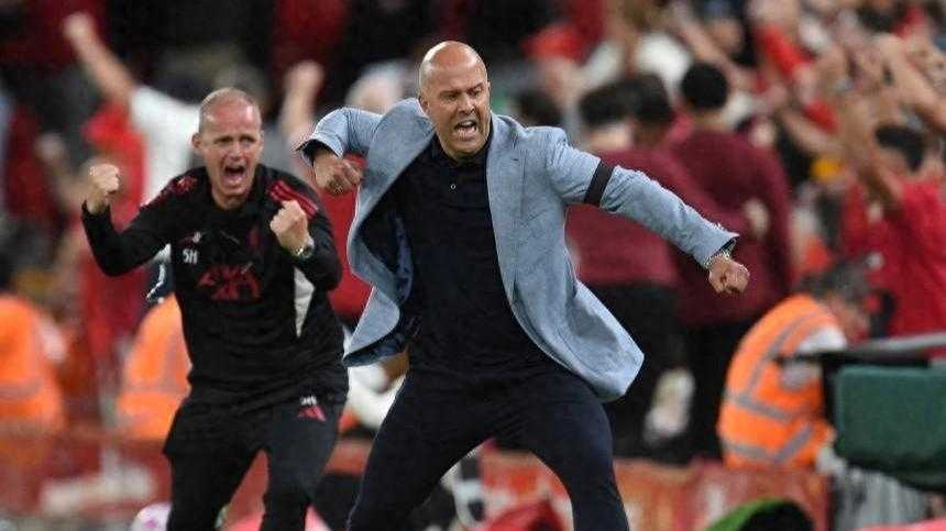 4-2！斯洛特神奇换人扭转战局，超级替补助利物浦斩获赛季开门红