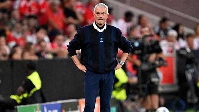 話題｜拿了過億歐元解約金的穆里尼奧，下一站去哪里？
